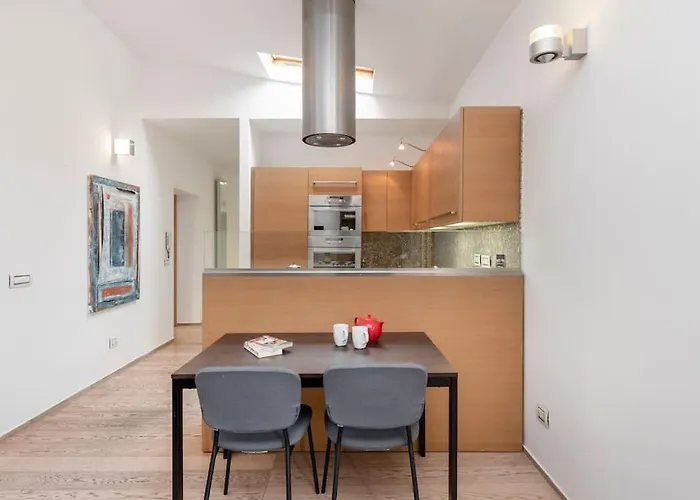 Lejlighed Modern Colosseum Flat *