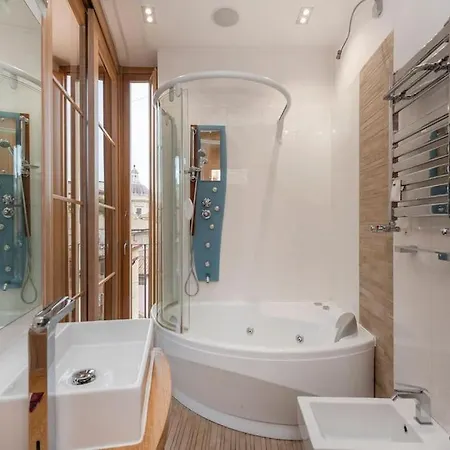 Modern Colosseum Flat Lägenhet *