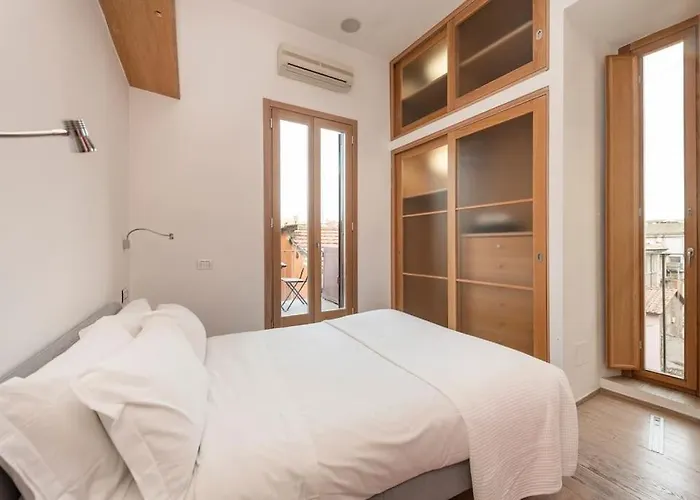 Modern Colosseum Flat Appartement Rome